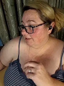 Iceprincess2bad4u online show from 19, 4, 2026