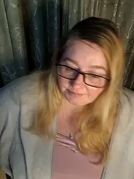 Iceprincess2bad4u online show from 3, 6, 2026