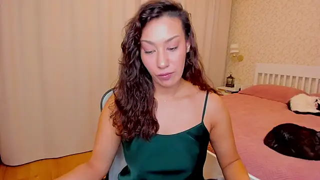 Snapshot of FieryHeart chatting on 30, 11, 2025 FieryHeart online show from 30, 11, 2025