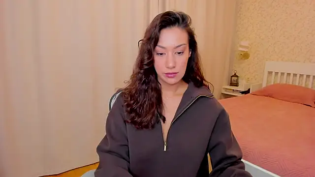 Snapshot of FieryHeart chatting on 22, 11, 2025 FieryHeart online show from 22, 11, 2025