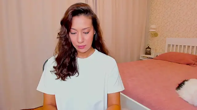 Snapshot of FieryHeart chatting on 3, 11, 2025 FieryHeart online show from 3, 11, 2025