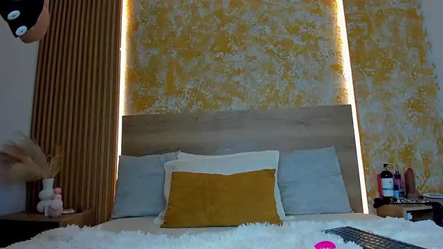 Kathy taylor  online show from 13, 3, 2026