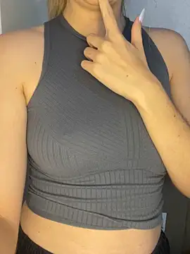 Snapshot of larrysalopes chatting on 22, 3, 2026 larrysalopes online show from 22, 3, 2026