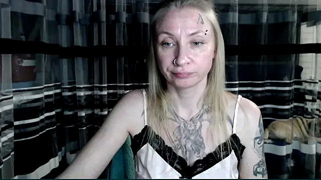 cold lollipop online show from 10, 11, 2025