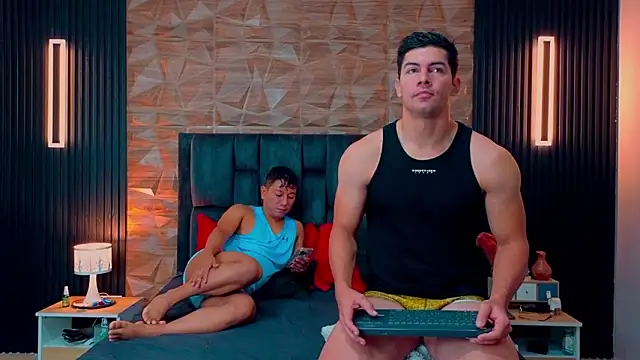 FelipeAndMarcello3 online show from 5, 2, 2026