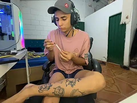 Max TheHorseDick online show from 1, 4, 2026