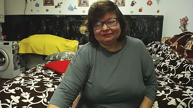 SweetMommaX online show from 17, 2, 2026