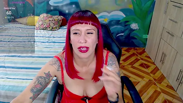 Eimy lorens online show from 4, 7, 2026