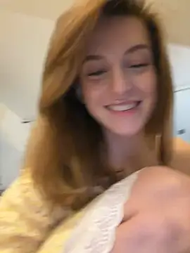 -AngelAri- online show from 4, 2, 2026