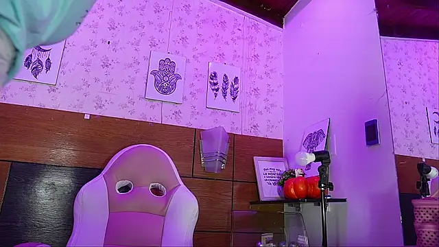 mssburbuja online show from 6, 3, 2025