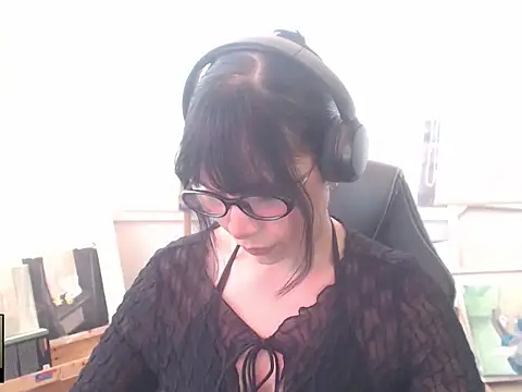 alien  show online show from 21, 4, 2026