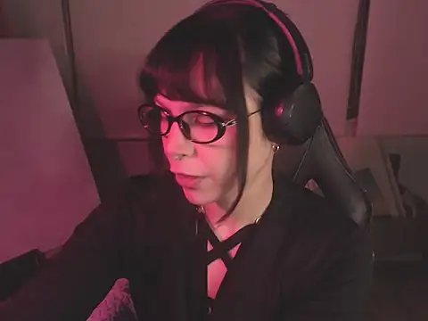 alien  show online show from 9, 4, 2026