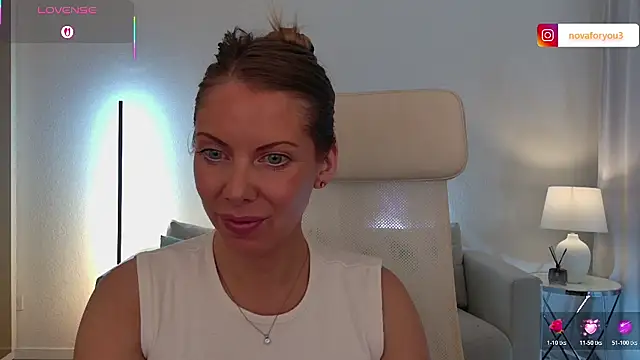 Snapshot of novaforyou1 chatting on 1, 11, 2025 novaforyou1 online show from 1, 11, 2025