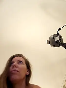 Snapshot of novaforyou1 chatting on 8, 11, 2025 novaforyou1 online show from 8, 11, 2025