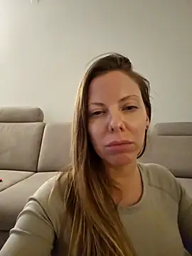 novaforyou1 online show from 4, 12, 2025