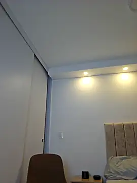 Maya Lewis online show from 13, 1, 2026