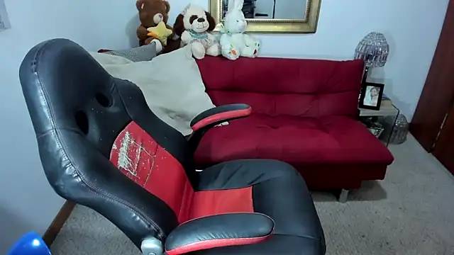 NicolettColin online show from 23, 1, 2025
