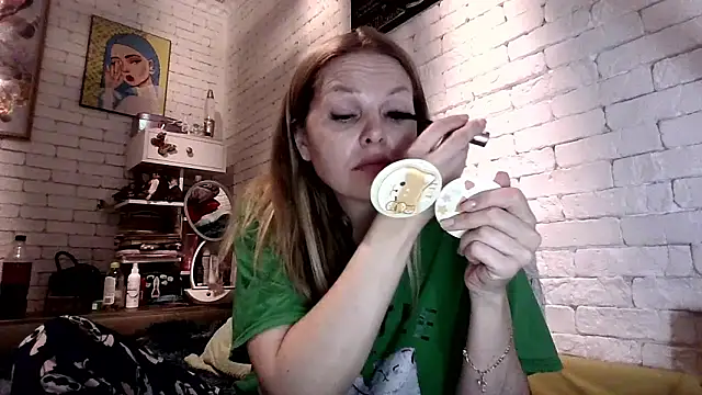 Angel girllovemy online show from 18, 1, 2026