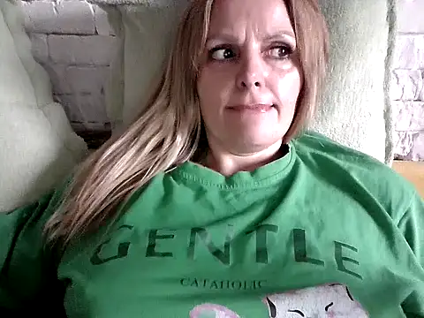 Angel girllovemy online show from 15, 1, 2026