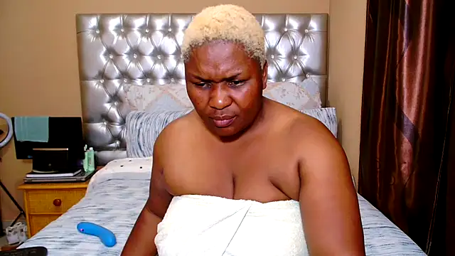 missboobsxx online show from 7, 1, 2026