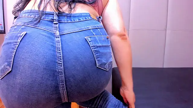 AlishaPalmer online show from 7, 2, 2026