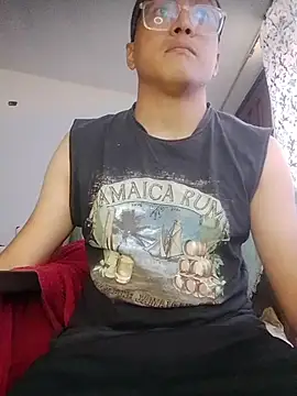 Snapshot of Mghty-cockl88 chatting on 12, 11, 2025 Mghty-cockl88 online show from 12, 11, 2025