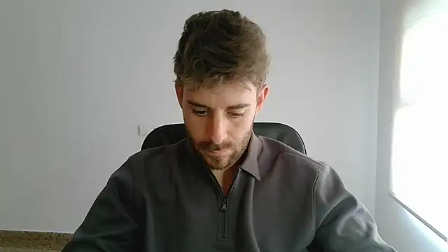 Snapshot of vargas90 chatting on 6, 5, 2026 vargas90 online show from 6, 5, 2026