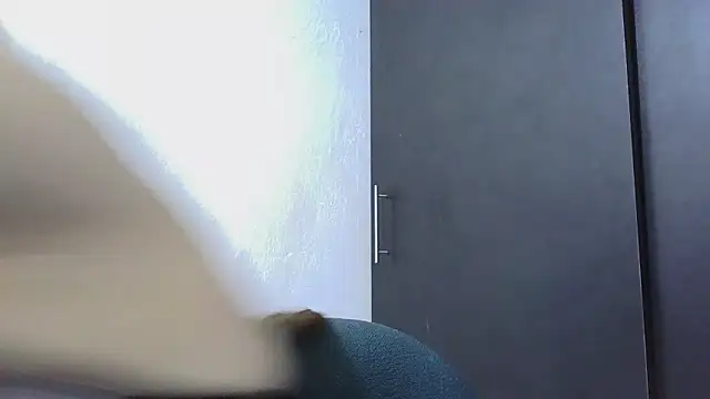 HellenMiyer1111 online show from 6, 4, 2026