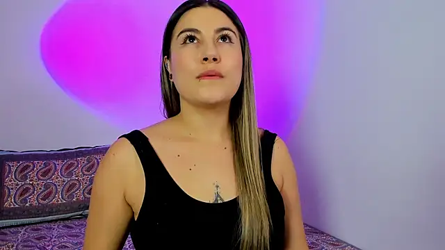 amelie collins online show from 21, 3, 2025