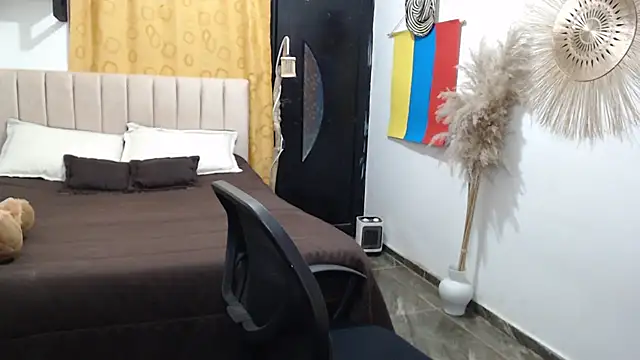 Elio-cam online show from 28, 7, 2026