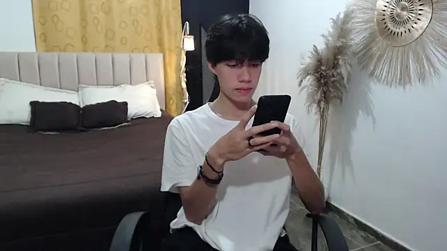 Elio-cam online show from 15, 11, 2025