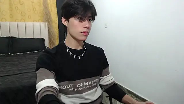 Snapshot of Elio-cam chatting on 15, 12, 2024 Elio-cam online show from 15, 12, 2024