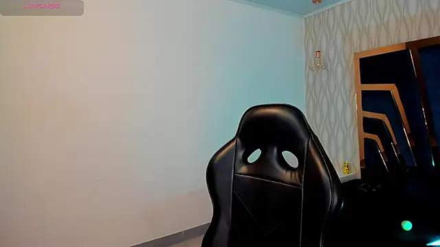 Petesevans online show from 12, 11, 2025