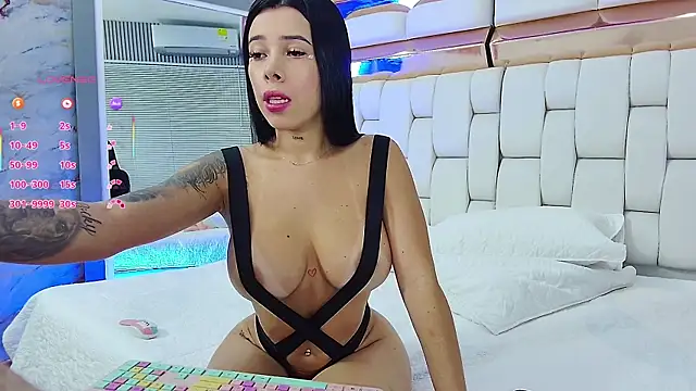sexysistter online show from 10, 2, 2025
