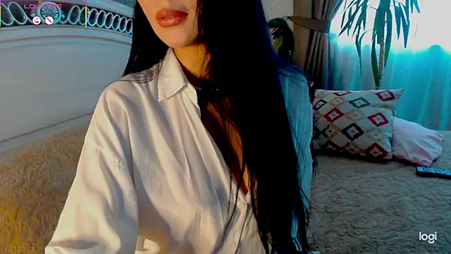 Snapshot of Iam_Luna chatting on 29, 5, 2026 Iam Luna online show from 29, 5, 2026