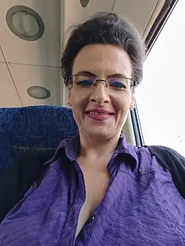 RebeccaNoble online show from 19, 7, 2026