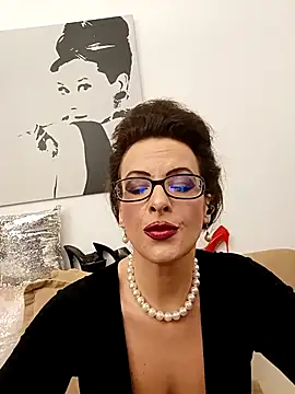 Snapshot of RebeccaNoble chatting on 12, 1, 2026 RebeccaNoble online show from 12, 1, 2026