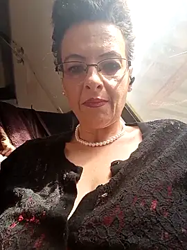 RebeccaNoble online show from 10, 4, 2026