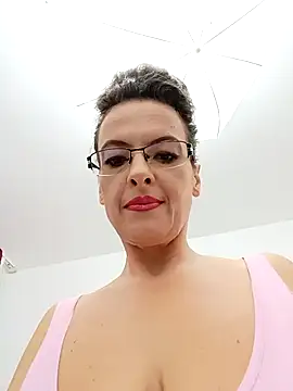 RebeccaNoble online show from 4, 11, 2025