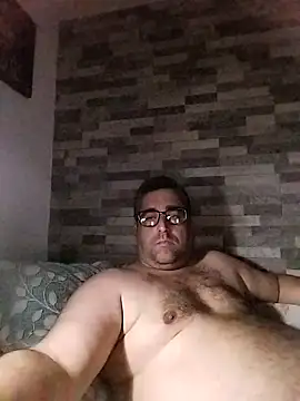 ADRIAN ADI40 online show from 24, 3, 2026