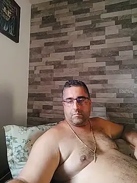 ADRIAN ADI40 online show from 4, 6, 2026
