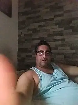 ADRIAN ADI40 online show from 17, 5, 2026