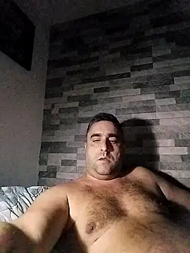 ADRIAN ADI40 online show from 15, 12, 2025