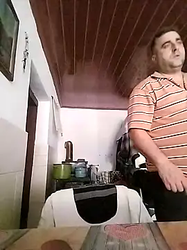 ADRIAN ADI40 online show from 17, 12, 2025