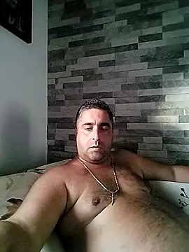 ADRIAN ADI40 online show from 4, 10, 2025