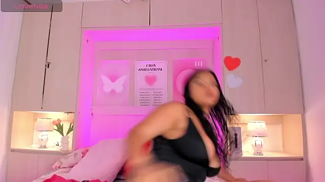 SophiaaStone online show from 18, 3, 2025