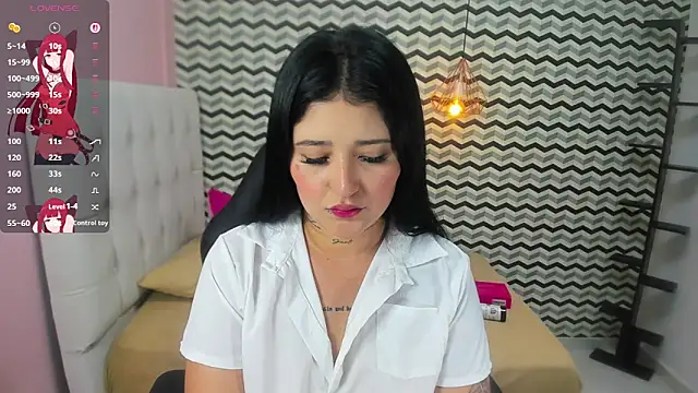 Snapshot of BIANCAROY1 chatting on 27, 4, 2026 BIANCAROY1 online show from 27, 4, 2026