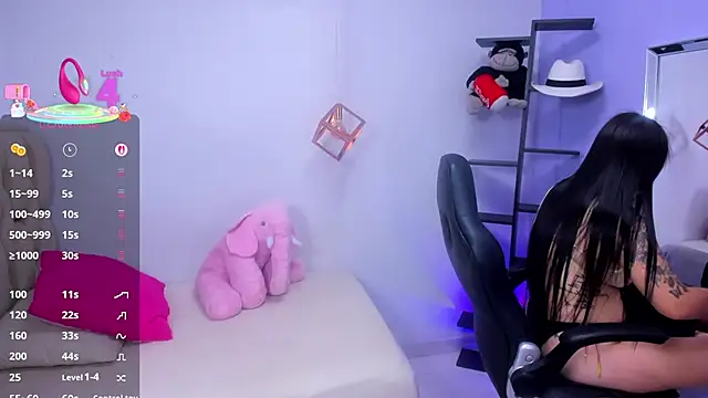 BIANCAROY1 online show from 23, 10, 2025