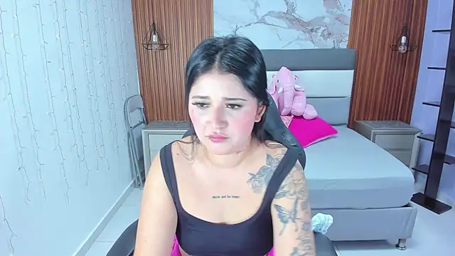 BIANCAROY1 online show from 12, 3, 2026