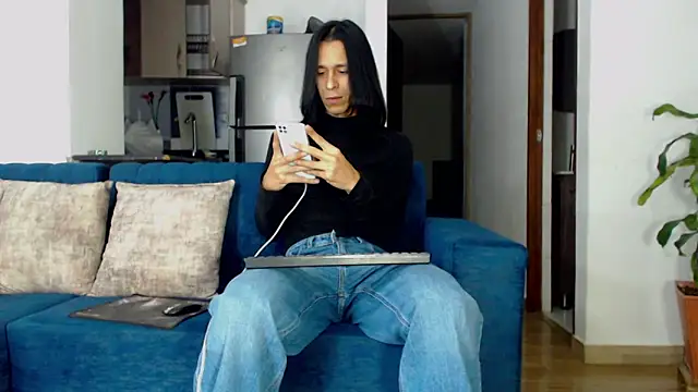 Snapshot of Ferotica_mistress chatting on 23, 4, 2026 Ferotica mistress online show from 23, 4, 2026